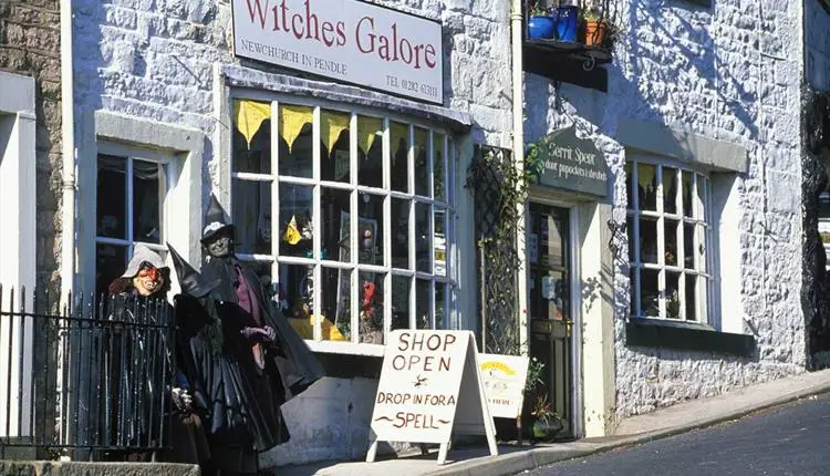 Witches Galore Shop