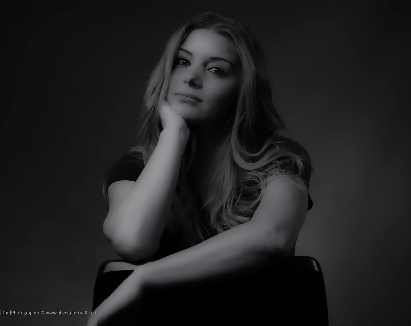 Nikki Profile Picture Paranormal Pieces